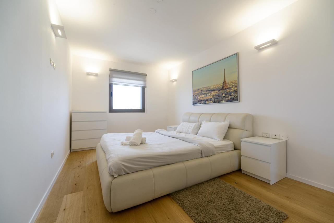 Apartment 6 Ben Azariah - By Tlv *